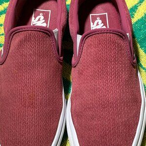 Women's Size 8.0 VANS Slip-On Shoes Burgundy Knit Design Excellent Condition